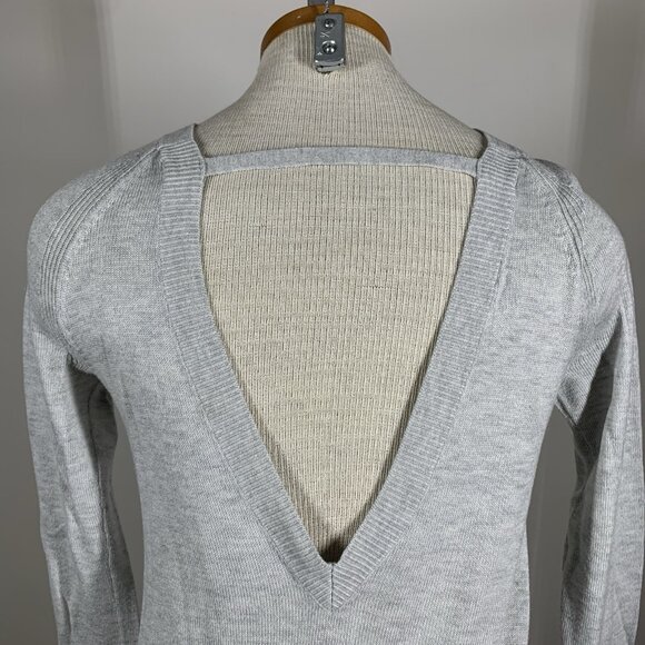 LULULEMON heathered Silver Ice gray cashmere Unity Drop Back sweater 6 - Picture 3 of 6